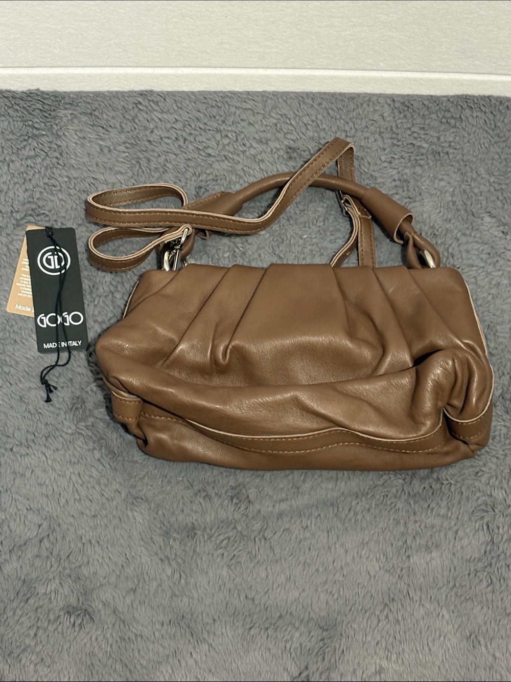 GOGO Brand Genuine Leather Made in Italy Crossbody